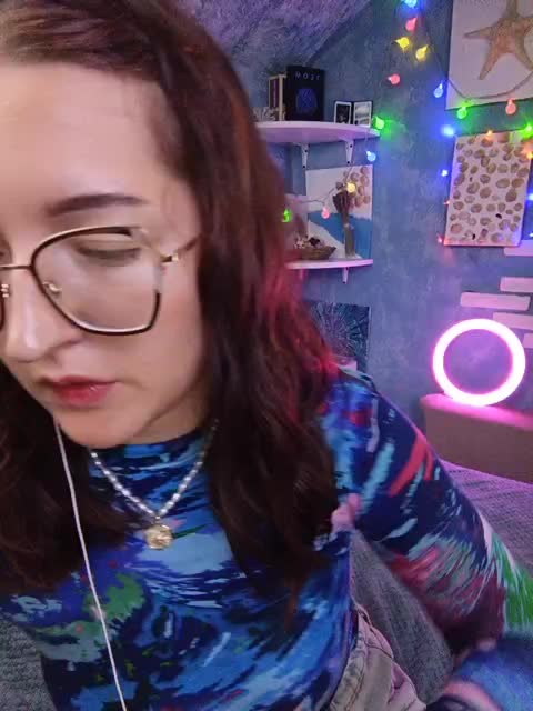 Rosia-Guess Adult Chat August 29, 2025