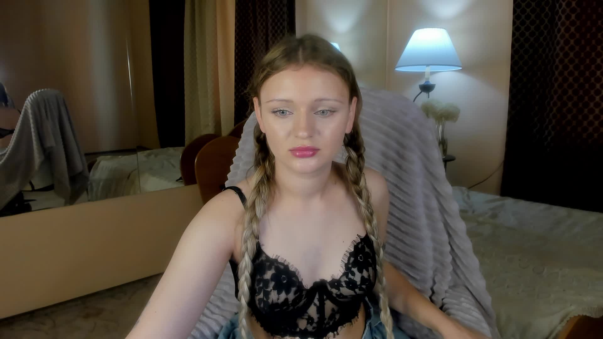 Jessicamajestic Adult Chat August 29, 2025