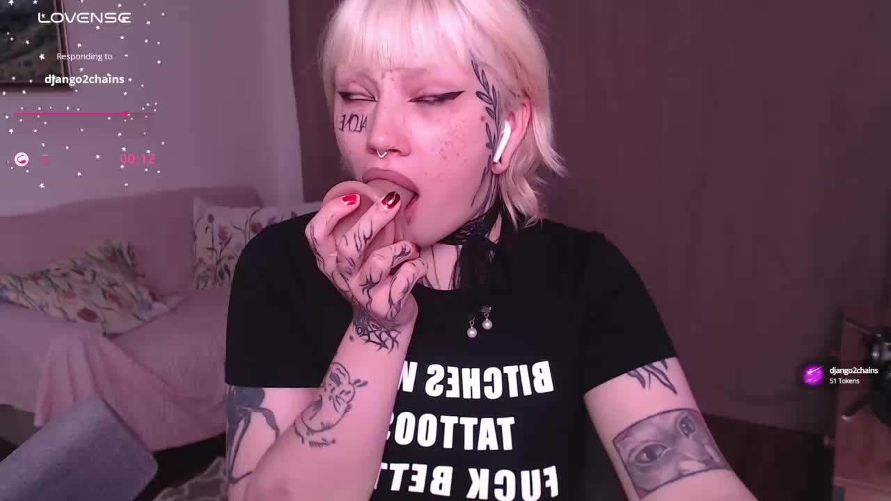 tradishka Adult Chat August 29, 2025