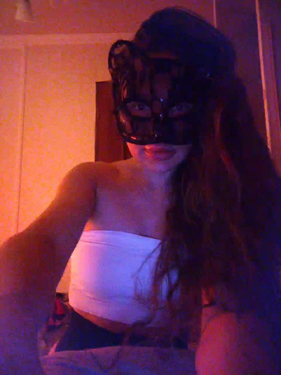 Ekaterina2221 Adult Chat August 29, 2025