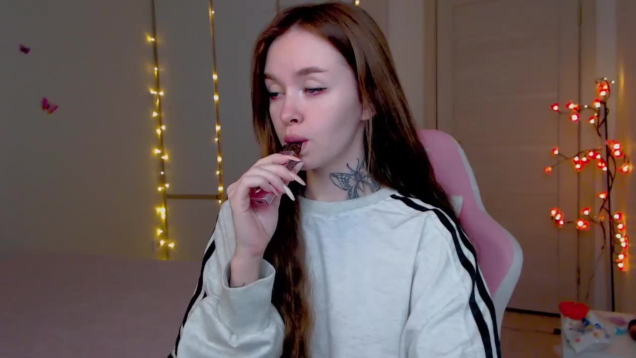 NaughtyMable Adult Chat August 29, 2025