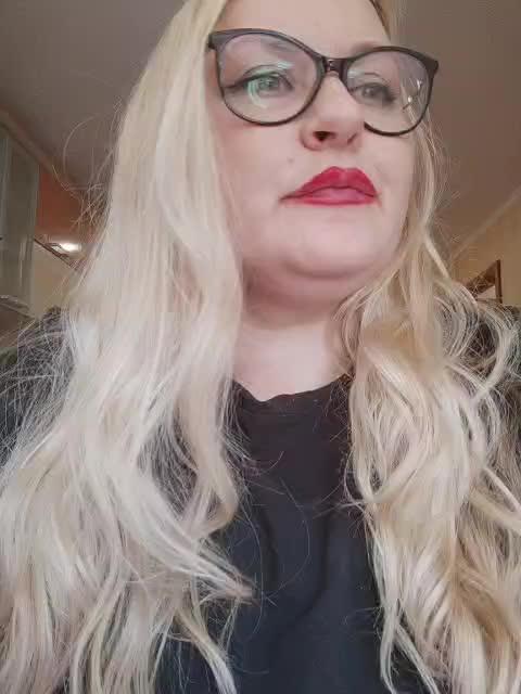 NushaMilf Adult Chat August 29, 2025