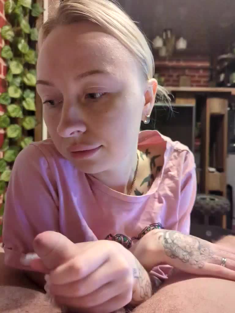 Bobby-MiMi Adult Chat August 29, 2025