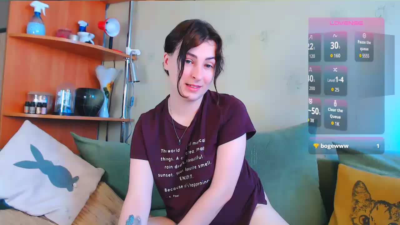 Caroline1995 Adult Chat August 29, 2025