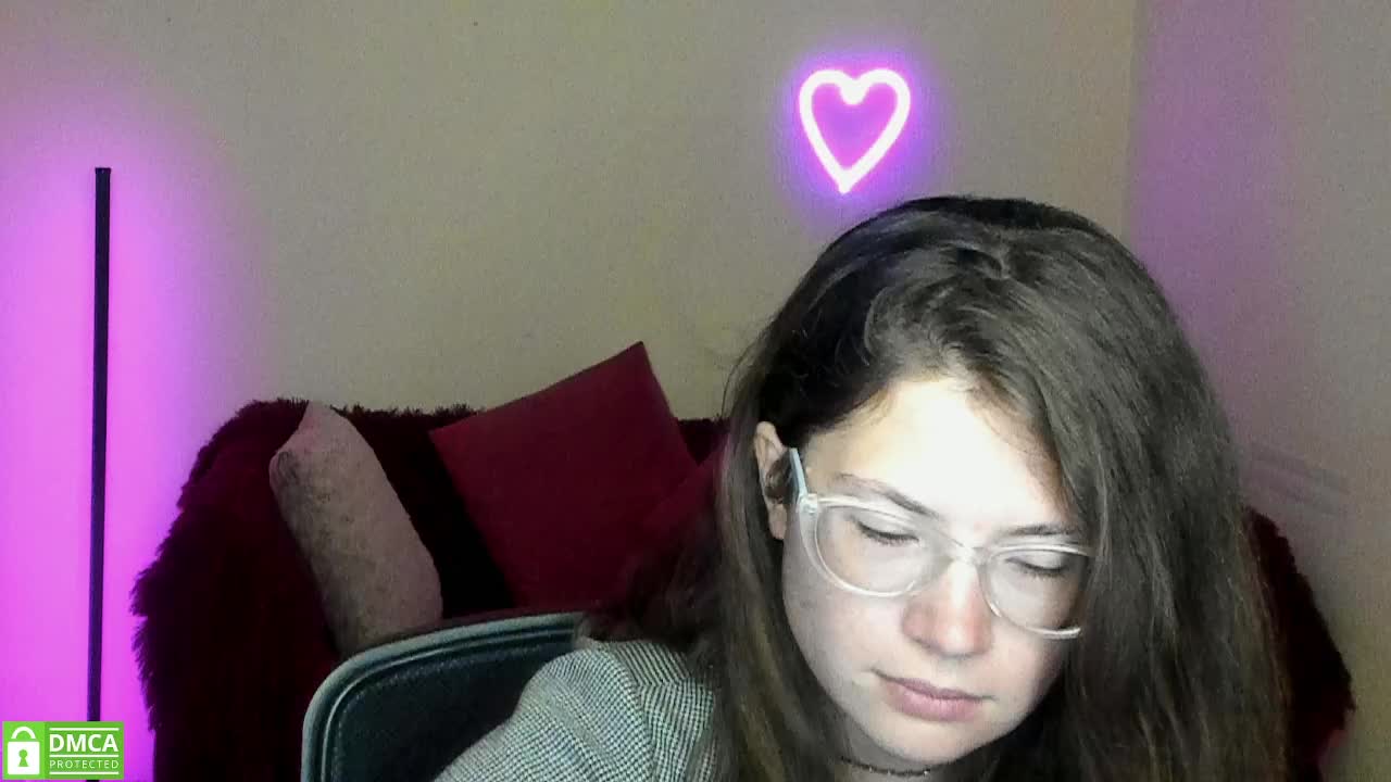 Aliciafolow009 Adult Chat August 30, 2025