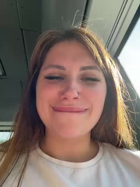 Girls-Leia Adult Chat August 30, 2025