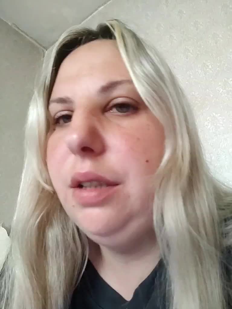 Roksi-8 Adult Chat August 30, 2025