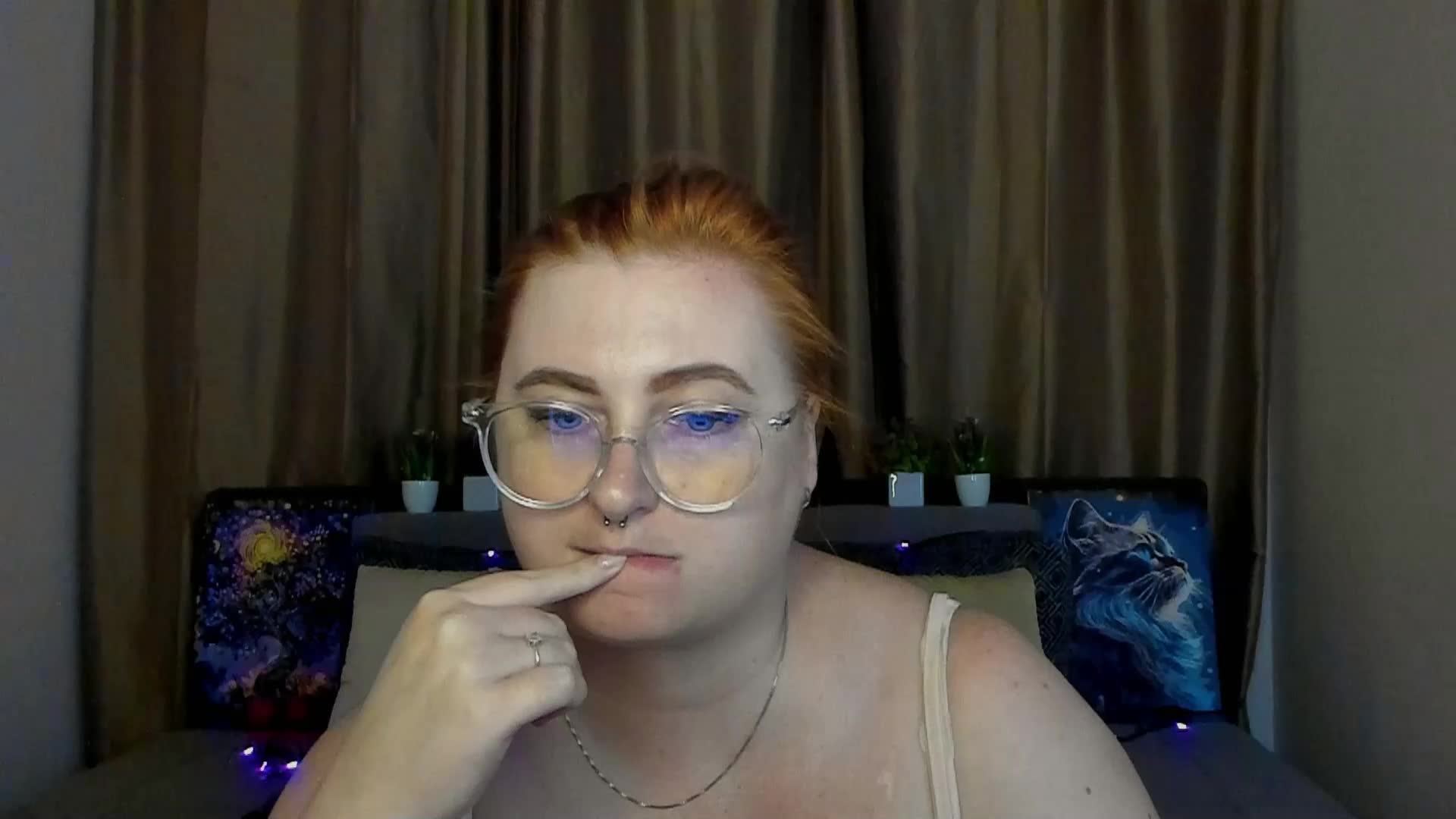 Aliciaredluv Adult Chat August 30, 2025