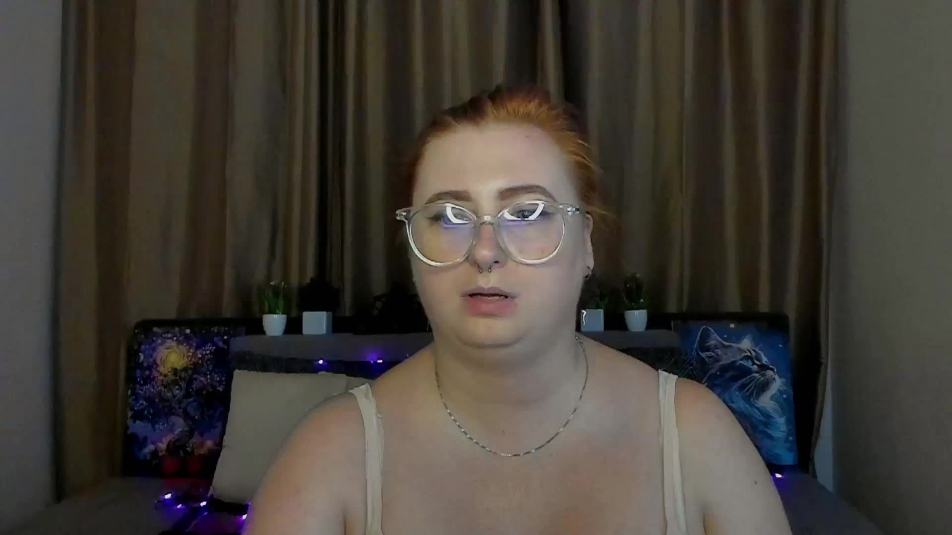 Aliciaredluv Adult Chat August 30, 2025