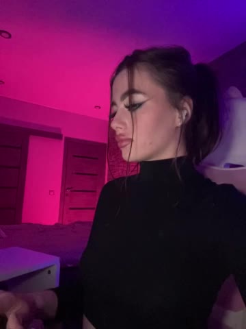 HotGirlEva Adult Chat August 30, 2025