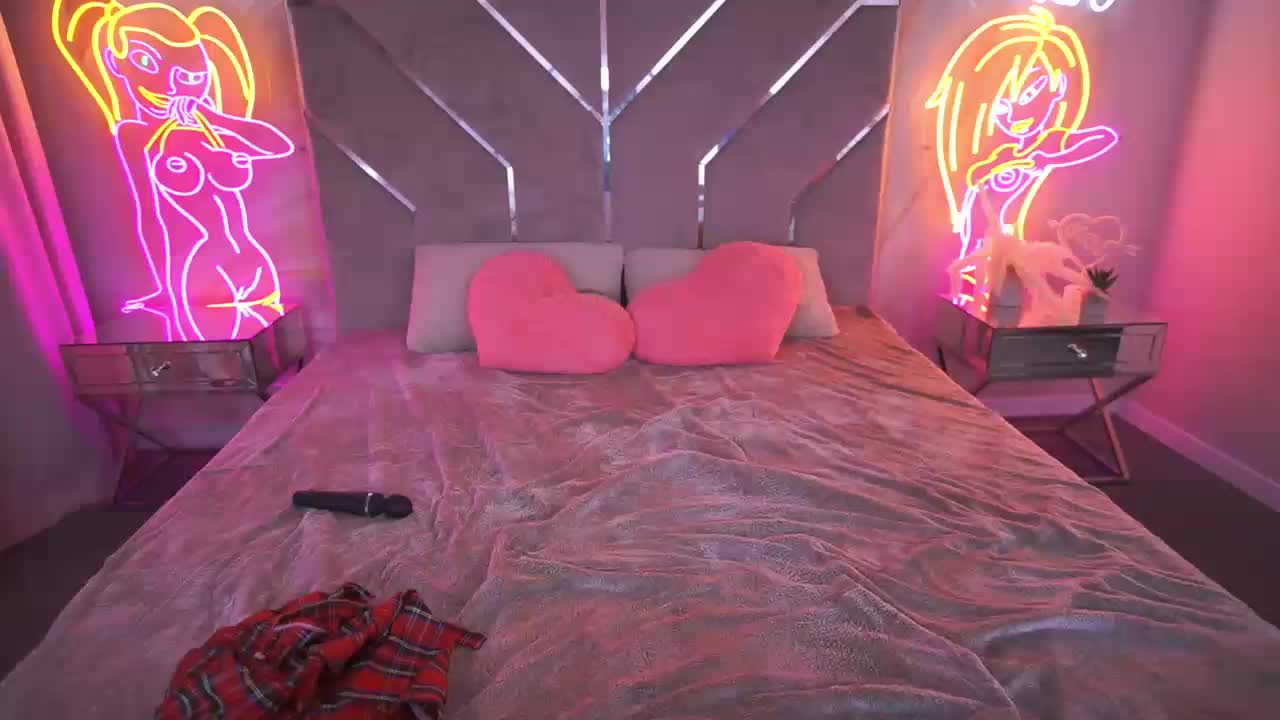 CrystalBarbie Adult Chat August 30, 2025