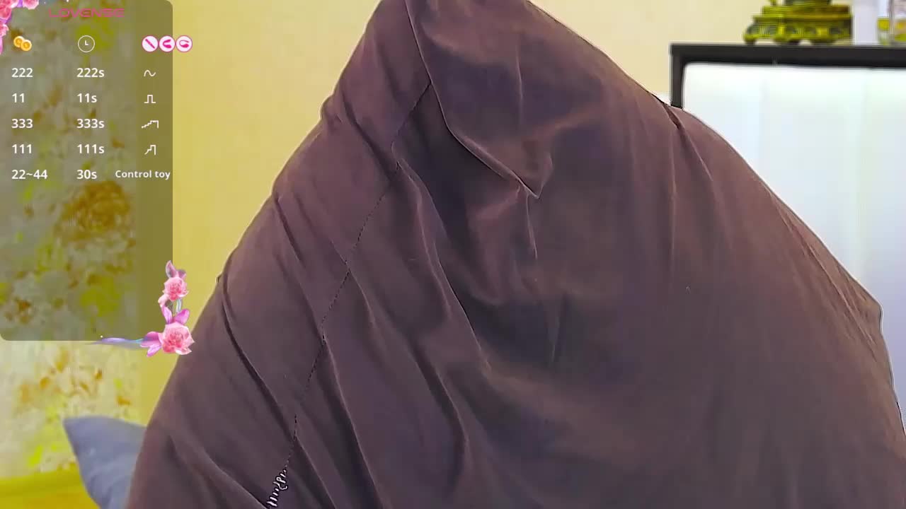 LoveLove_me Adult Chat August 30, 2025