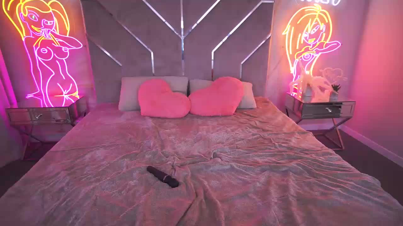 CrystalBarbie Adult Chat August 30, 2025