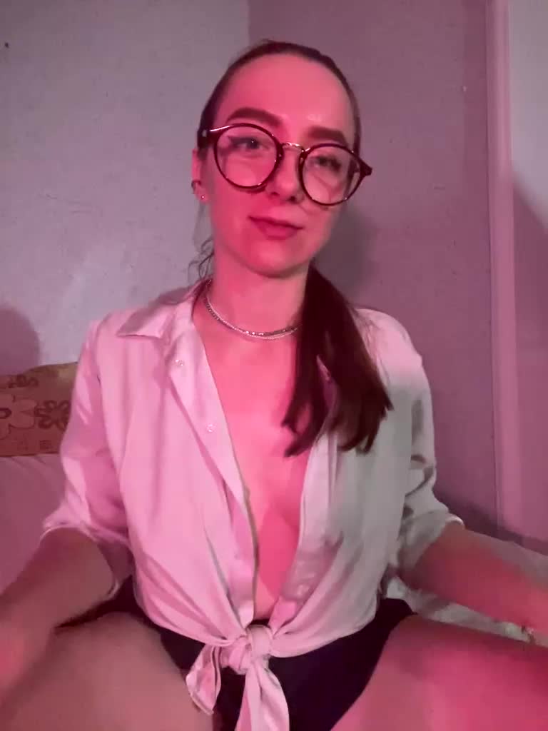 OlaChikaMamasita Adult Chat August 30, 2025