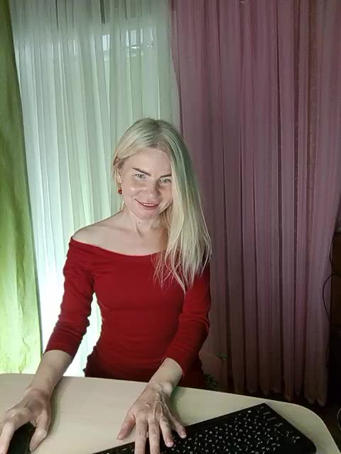 LoveMiyaLika Adult Chat August 30, 2025