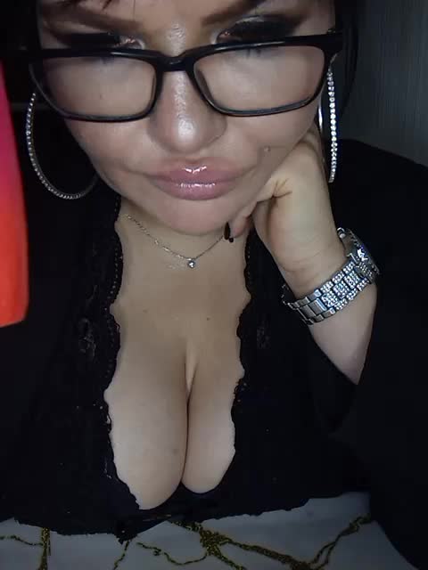 Brunetochkaaa Adult Chat August 30, 2025