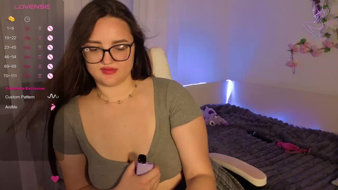 MiraSevan999 Adult Chat August 30, 2025