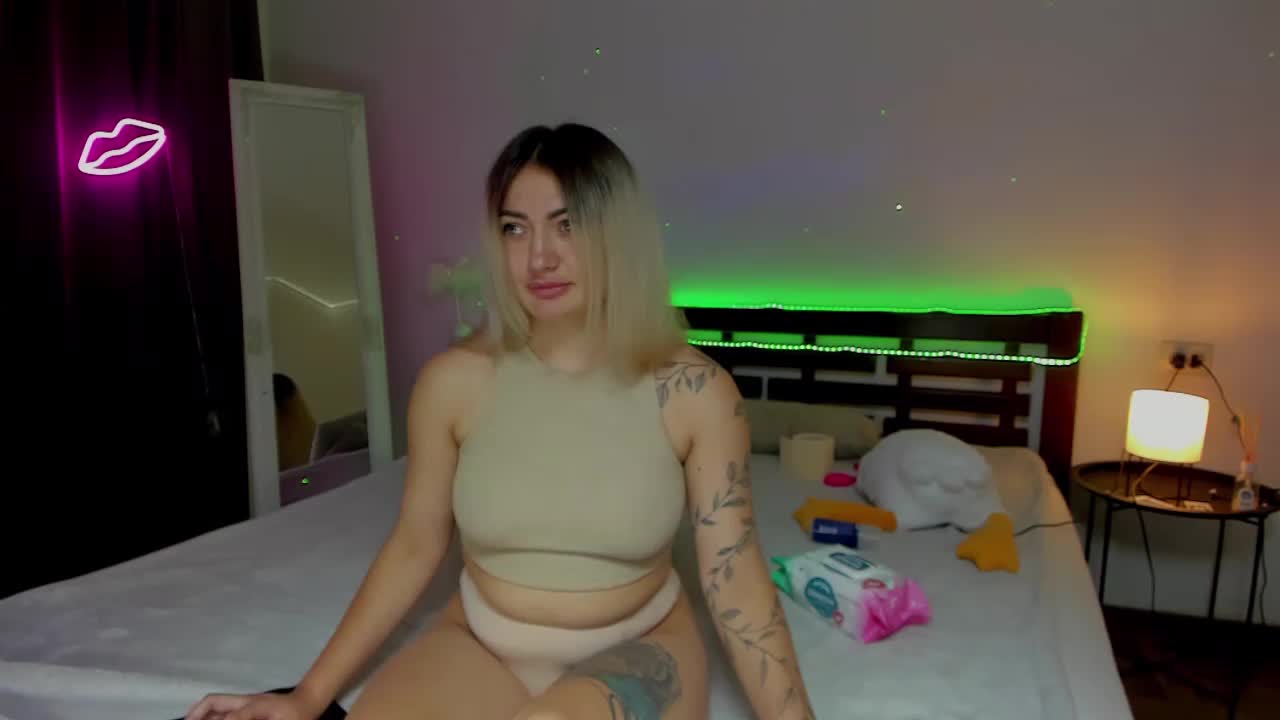 MikkiShows Adult Chat August 30, 2025