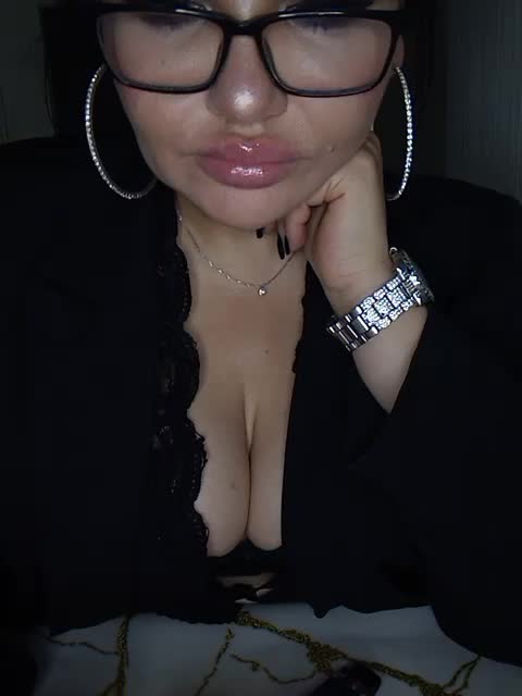 Brunetochkaaa Adult Chat August 30, 2025