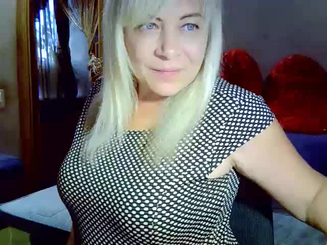 Savan35na Adult Chat August 30, 2025