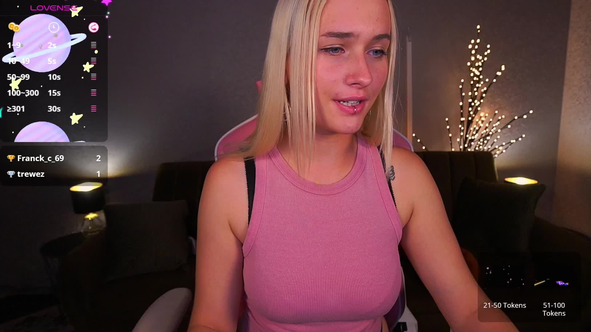 LilElfie Adult Chat August 30, 2025