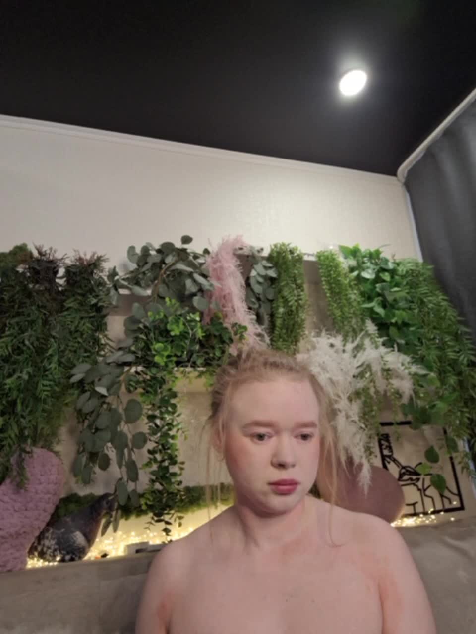 -scyrim- Adult Chat August 30, 2025