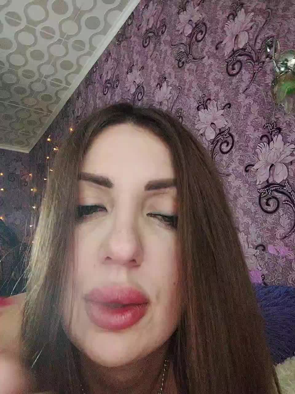 SexyKitty75-1 Adult Chat August 30, 2025