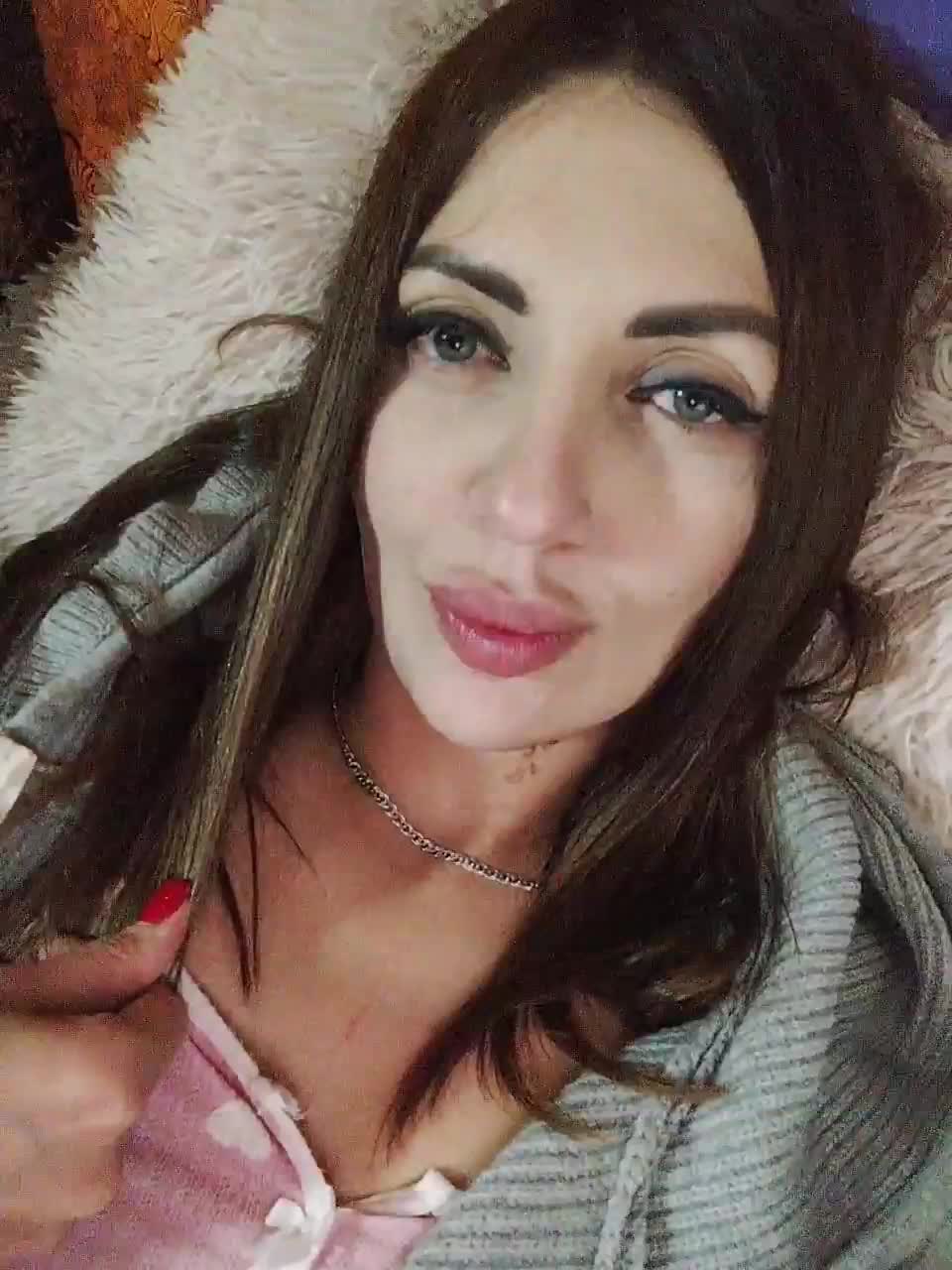 SexyKitty75-1 Adult Chat August 30, 2025