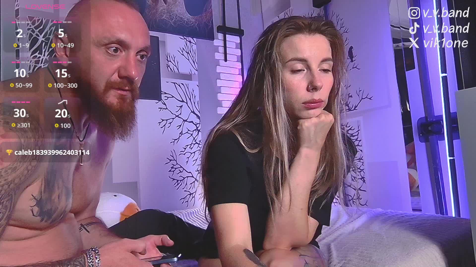 NIKI7377 Adult Chat August 30, 2025