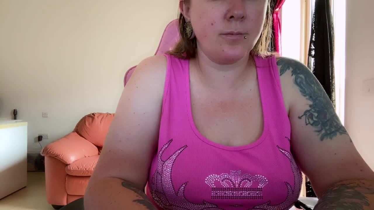 NylonQueen Adult Chat August 30, 2025