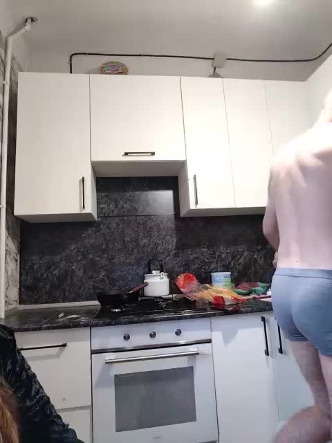 Innokentiy449 Adult Chat August 30, 2025