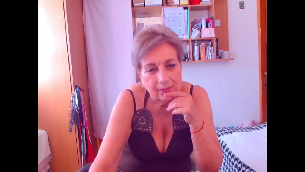 Victoria5643 Adult Chat August 30, 2025