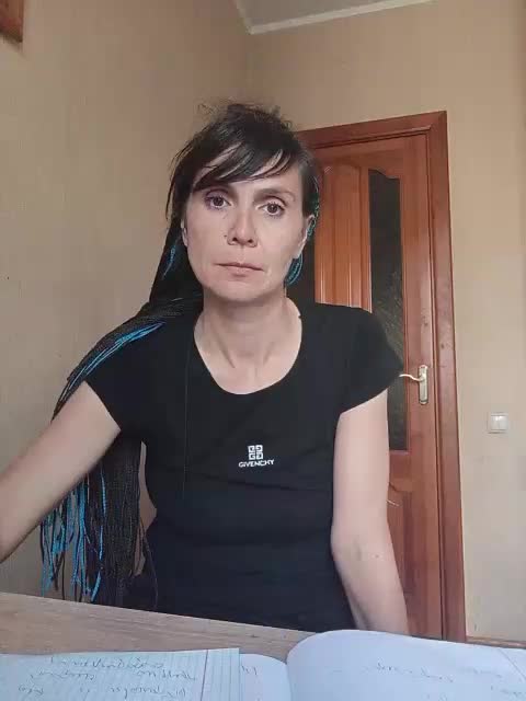 Hellenalonenochka Adult Chat August 30, 2025