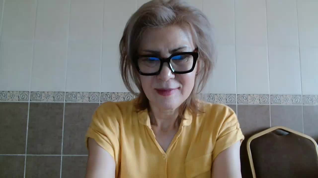 ElegantLady00 Adult Chat August 30, 2025