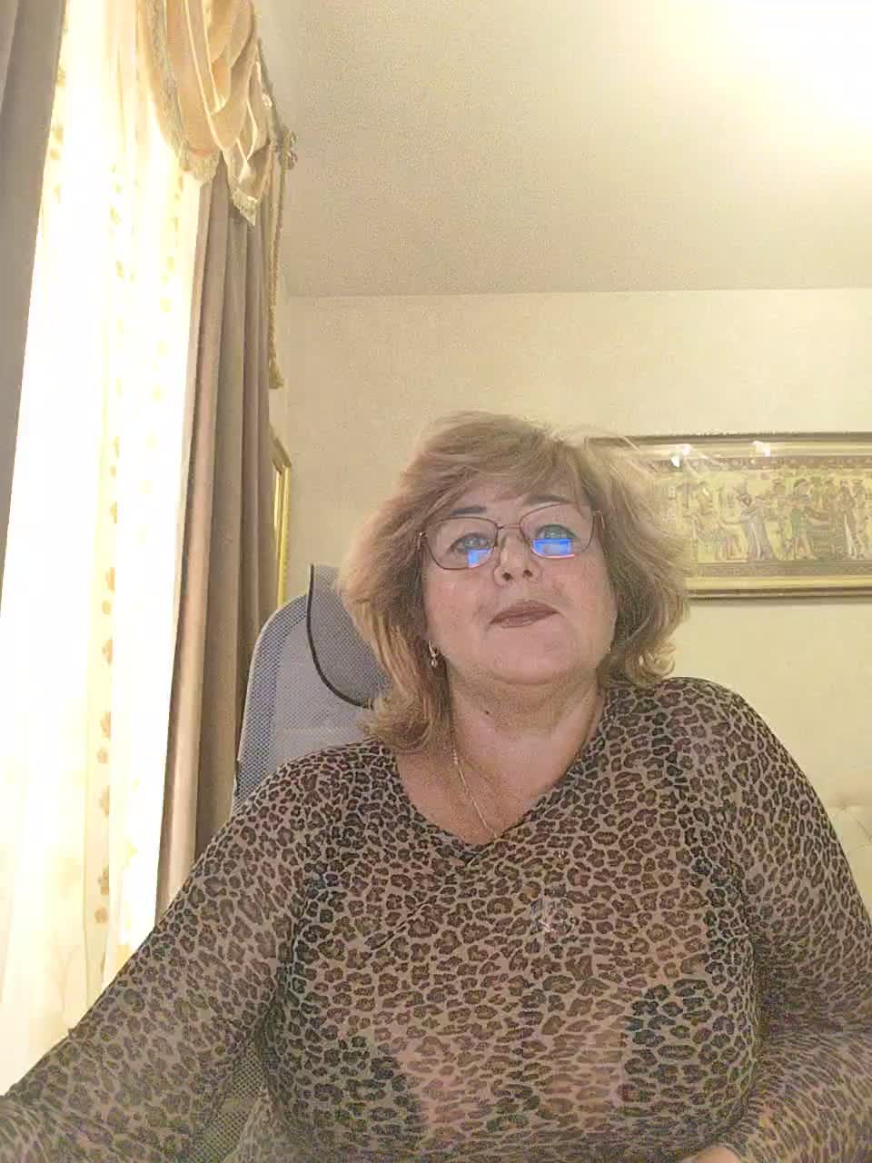 KarinkaSweet Adult Chat August 30, 2025