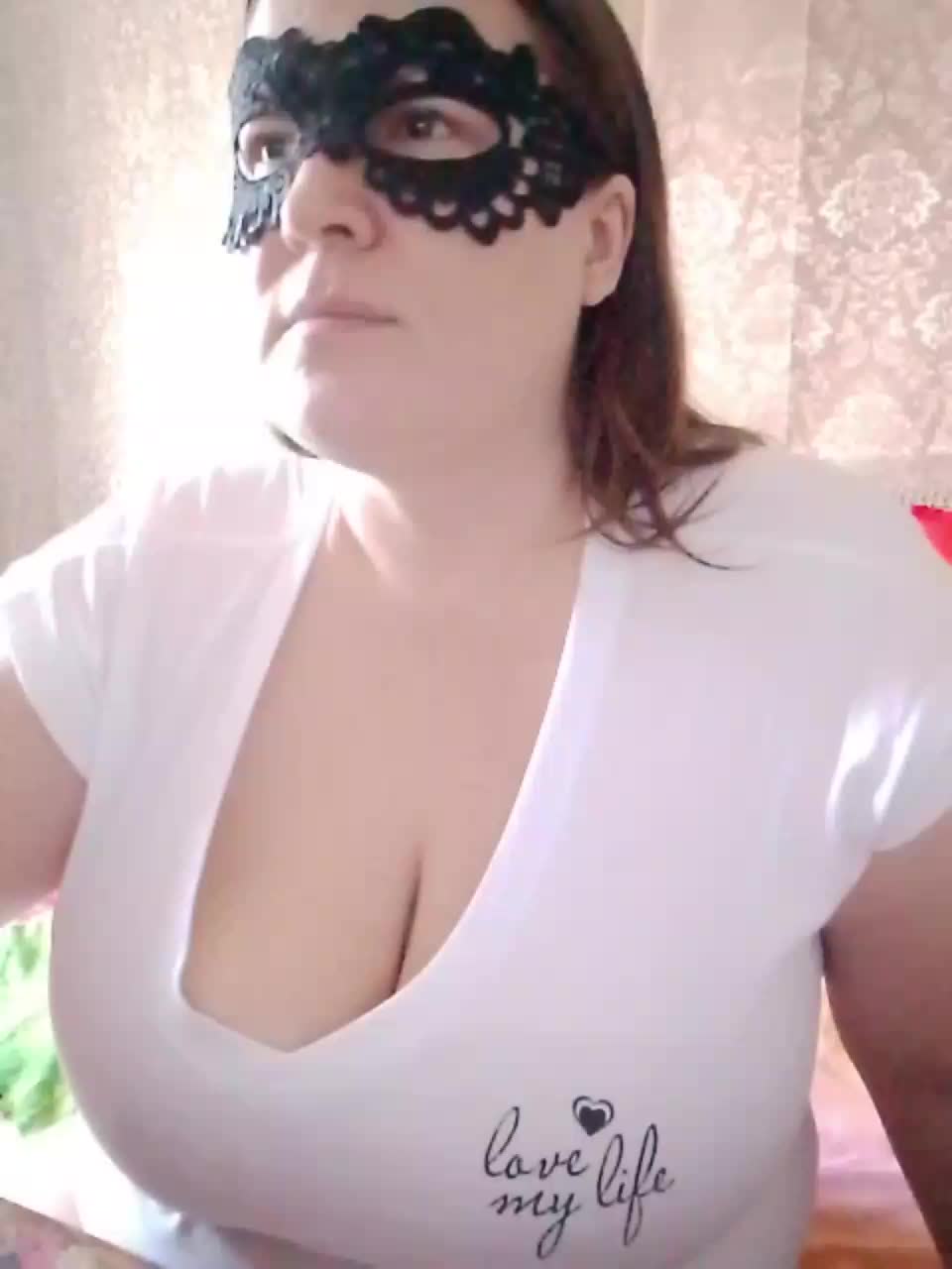 Nastasi_sensual Adult Chat August 30, 2025