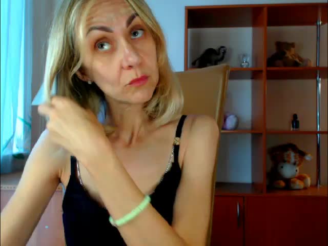 Tanya6547 Adult Chat August 30, 2025