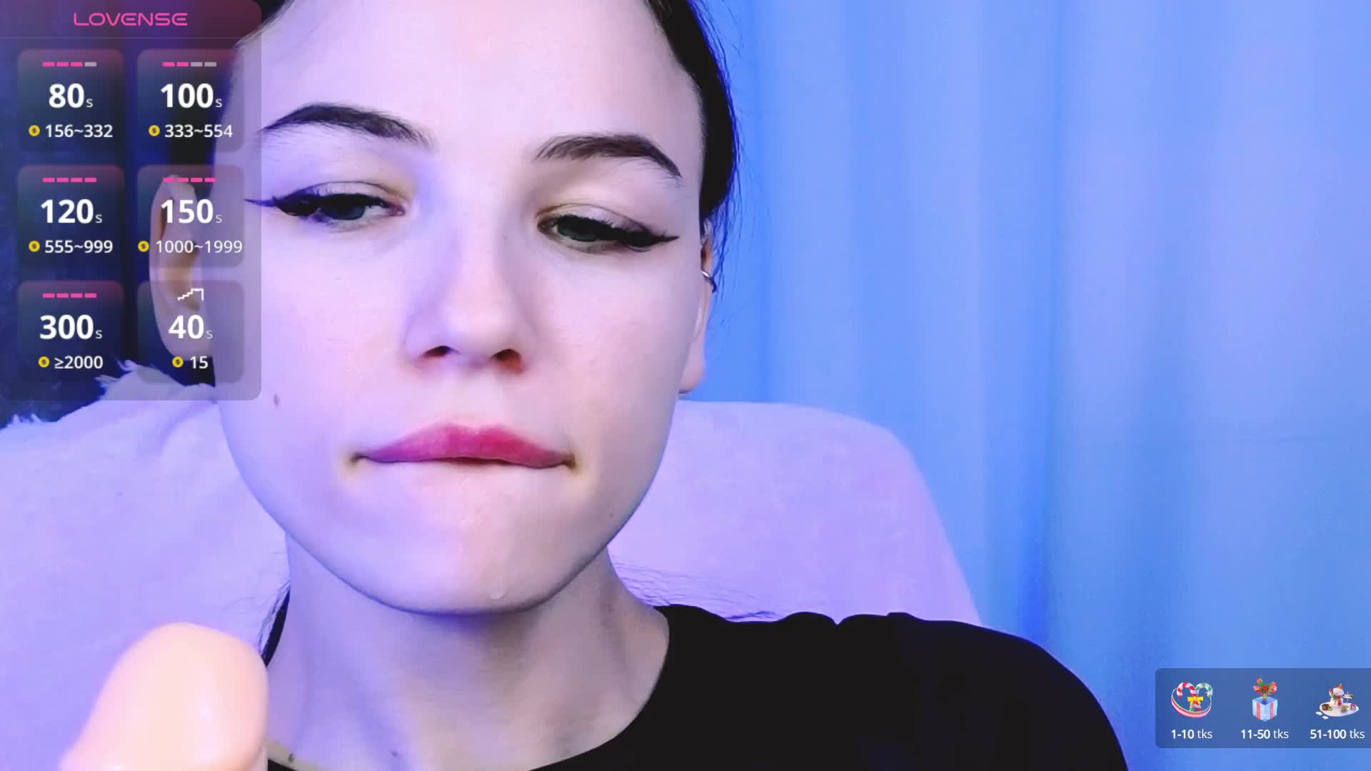 EmilyLuxxxury Adult Chat August 30, 2025