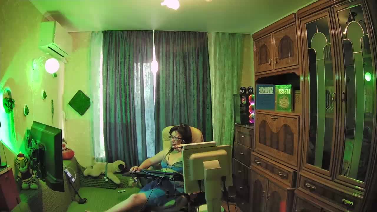 Infodar Adult Chat August 30, 2025