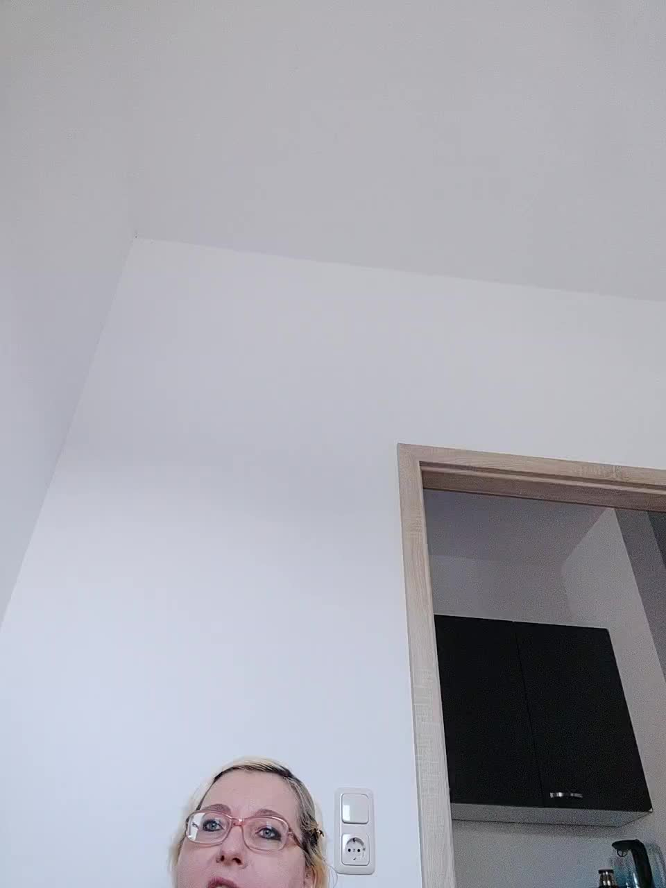 Vika211 Adult Chat August 30, 2025