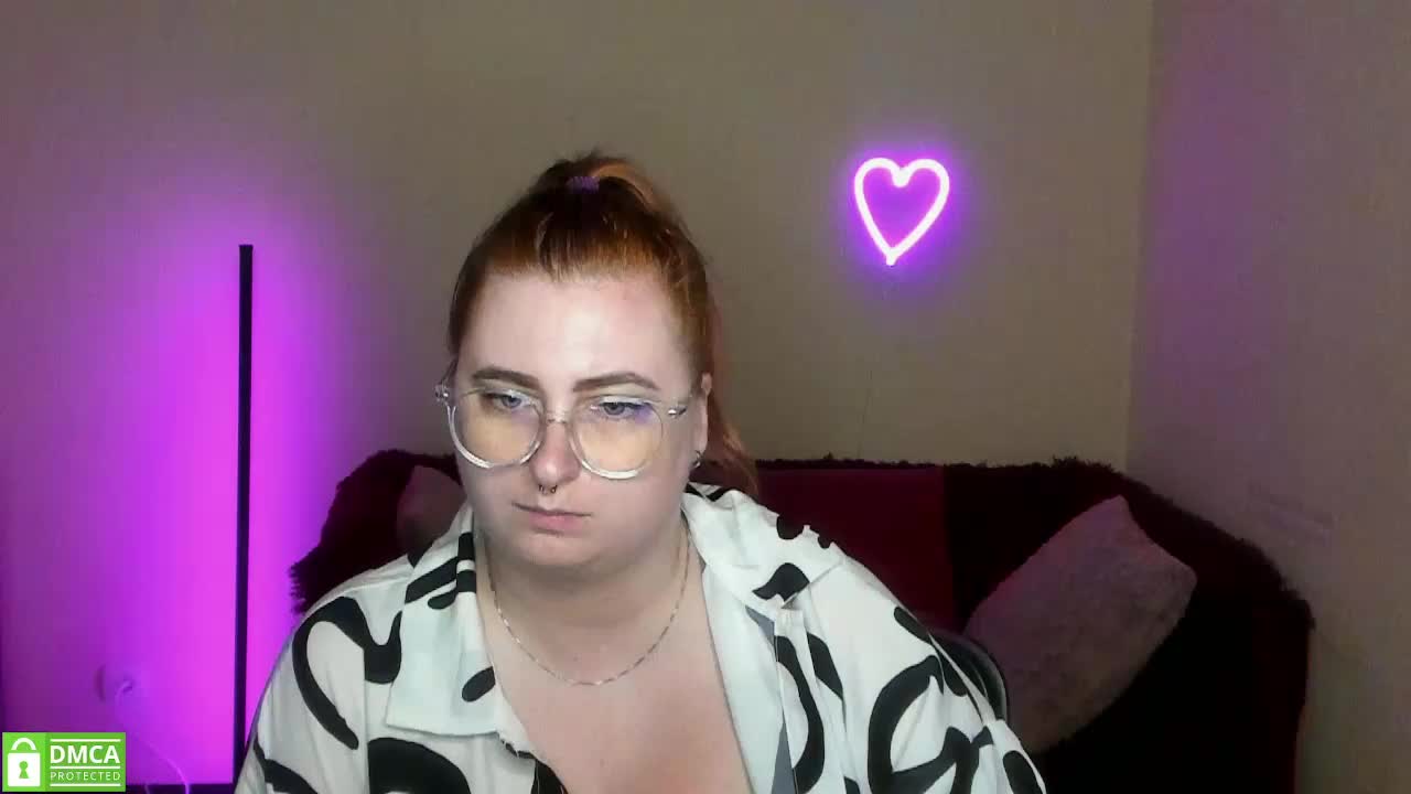 Aliciaredluv Adult Chat August 31, 2025