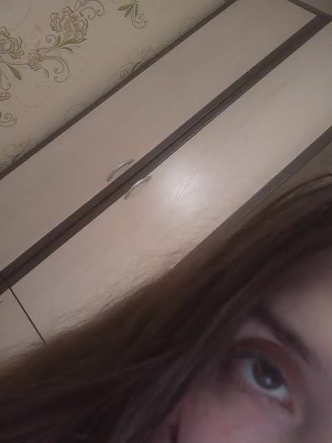 Kissa-is-klassa-a Adult Chat August 31, 2025