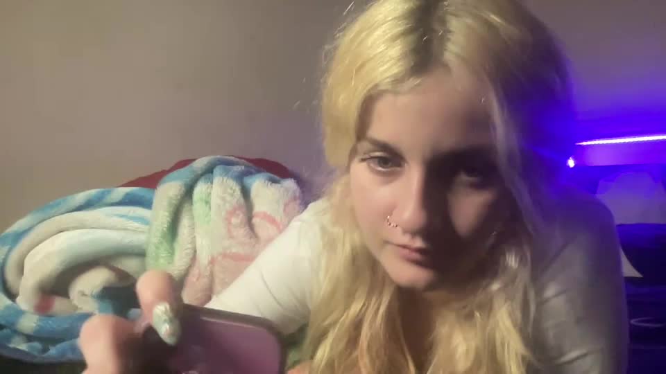 foxyroxie777 Adult Chat August 31, 2025