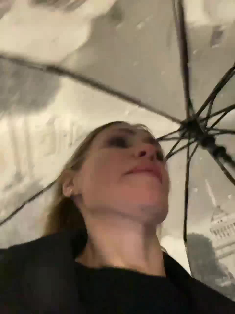 Lisa1225 Adult Chat August 31, 2025