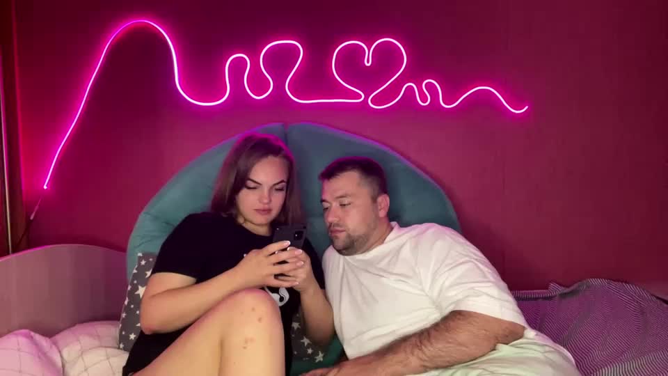 deeplookscouple Adult Chat August 31, 2025