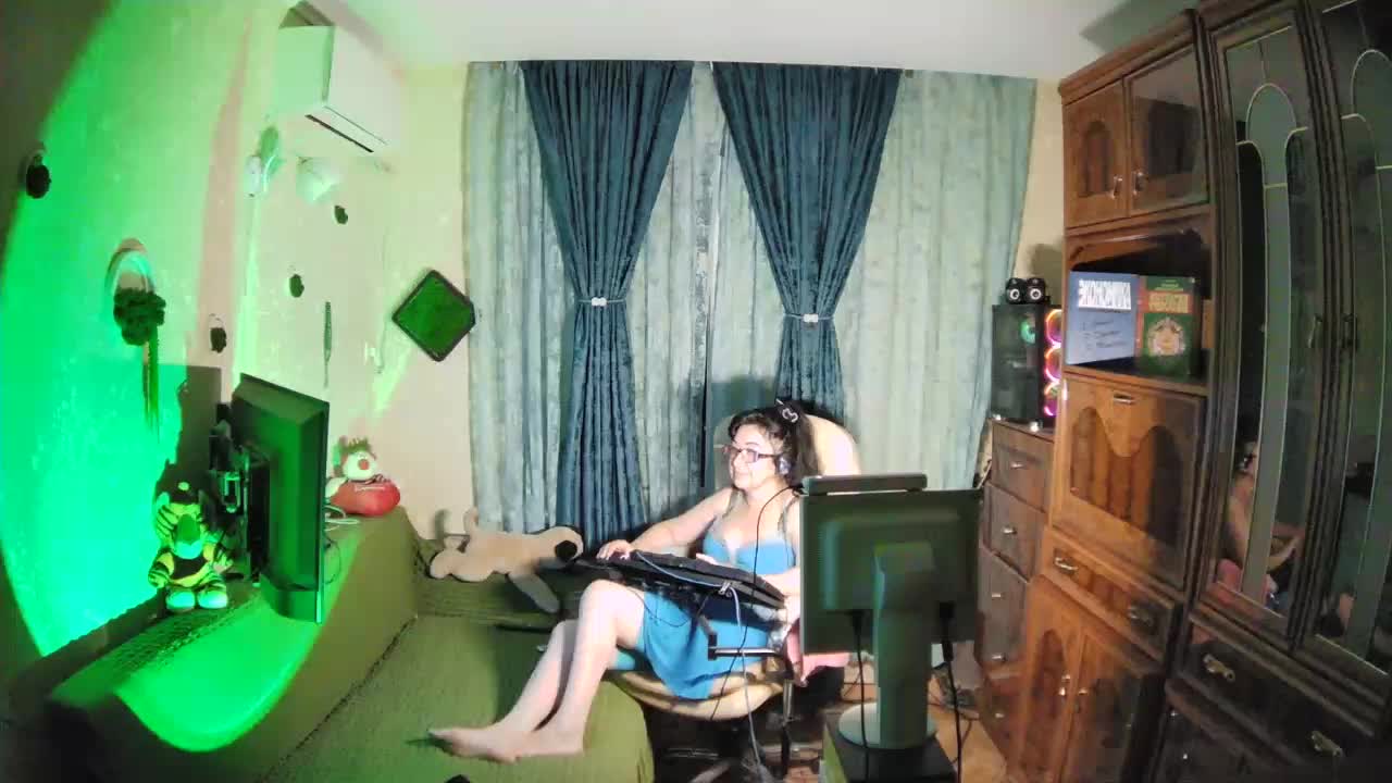 Infodar Adult Chat August 31, 2025