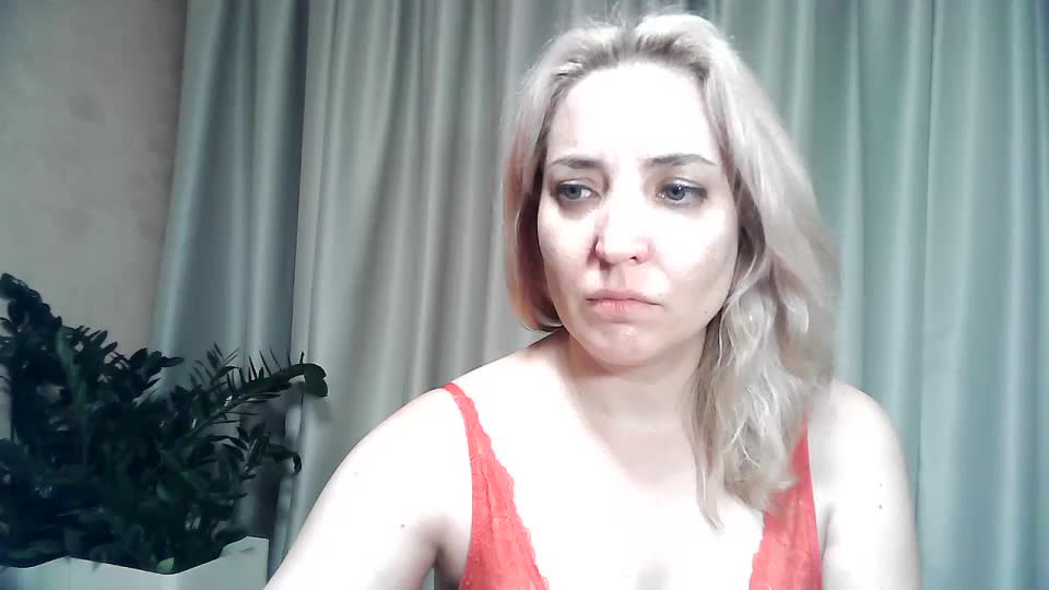 mariska-kiska Adult Chat August 31, 2025