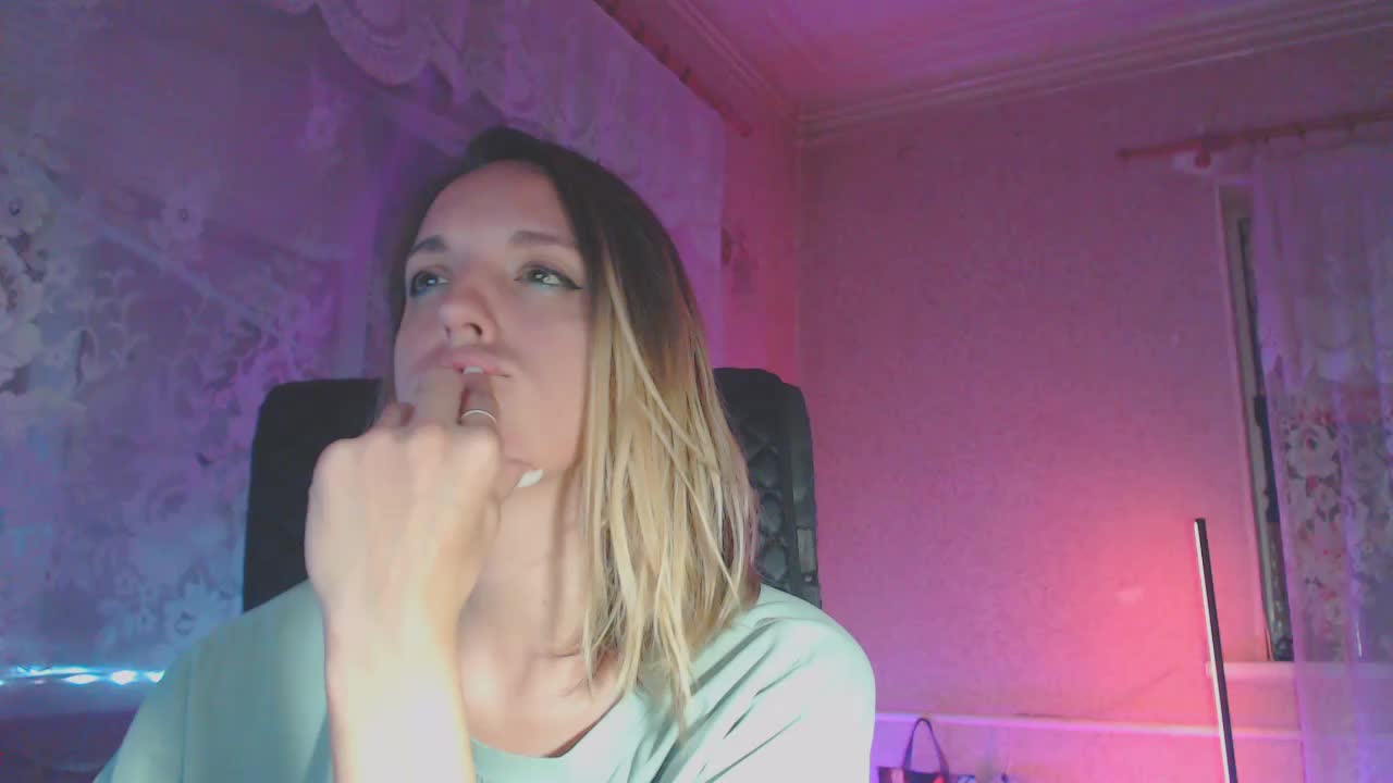 Babymuro4ka Adult Chat August 31, 2025