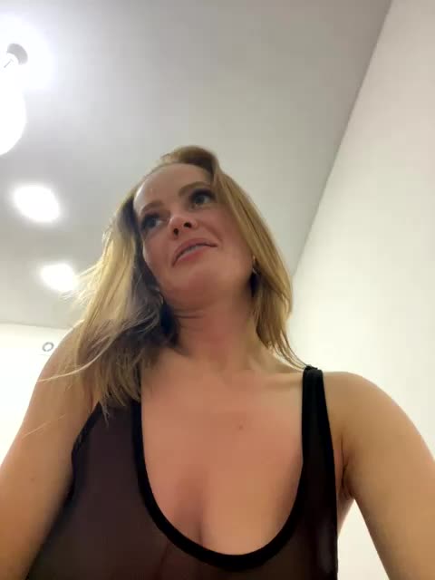 KaterinaFerrari Adult Chat August 31, 2025