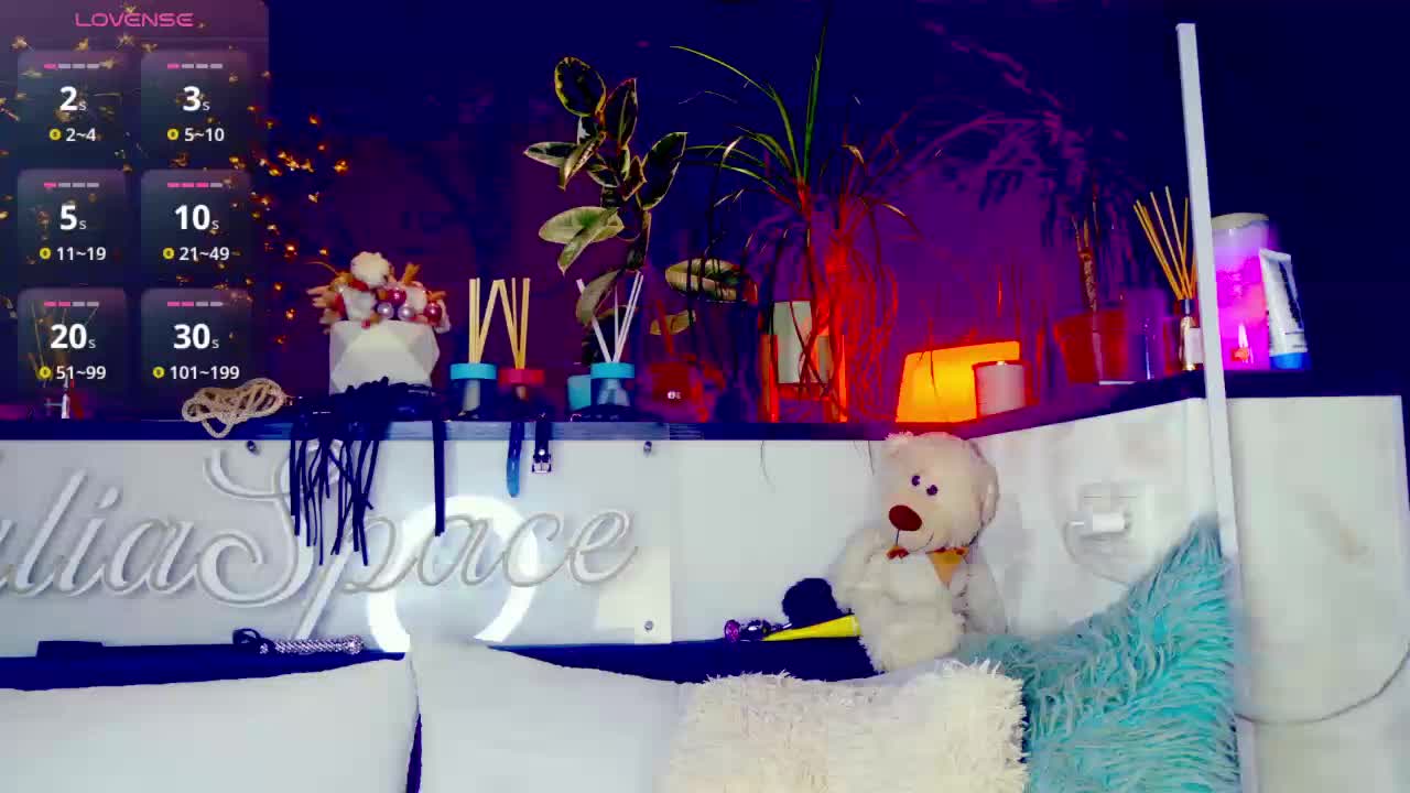 _JuliaSpace_ Adult Chat August 31, 2025